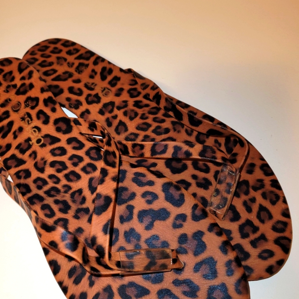 Michelle Leopard Print Flip Flop